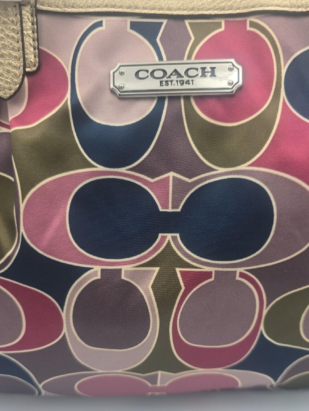 Coach Poppy Multicolor Signature Sateen Large Tote W/ Gold Metallic Trim (EUC)✨️ - Picture 6 of 15
